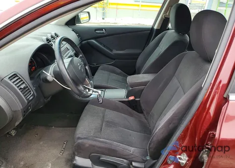 2011 Nissan Altima Base z USA, uszkodzony, nr VIN 1N4AL2AP0BN466056